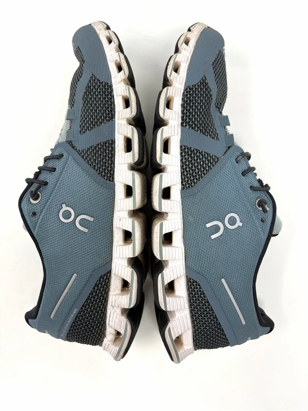 On Cloud Women’s Tide Magnet Running Shoes 9